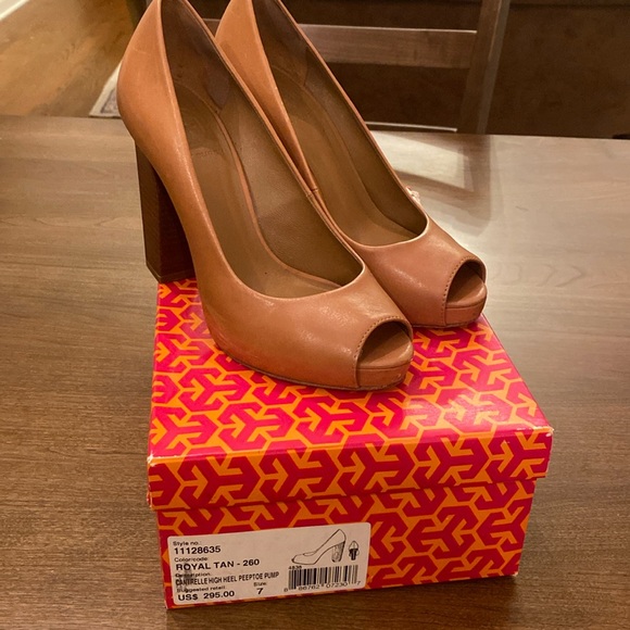 Tory Burch Shoes - Tory Burch Cantrelle pump